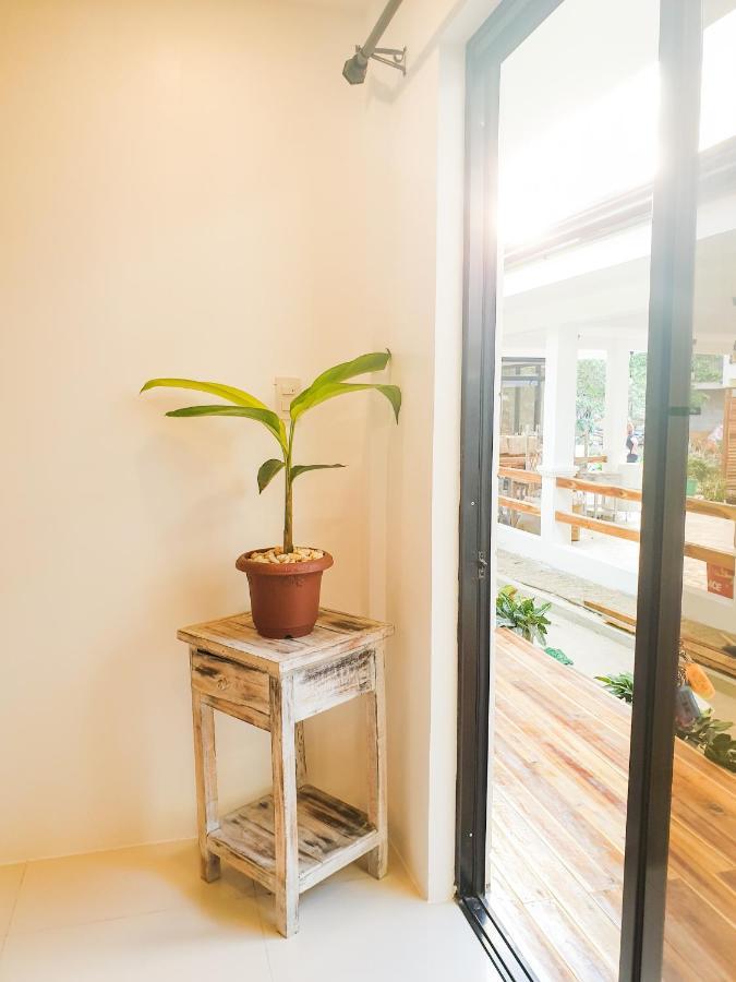 Hutch Lodging House El Nido Exterior foto